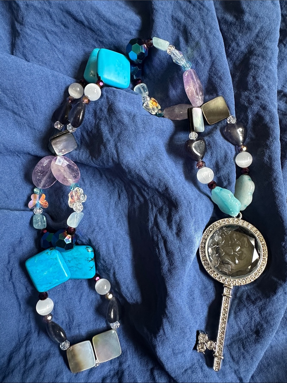 Crystal Nostalgic HangCharm (Smoky Quartz, Amethyst, Black Iridescent Shell)